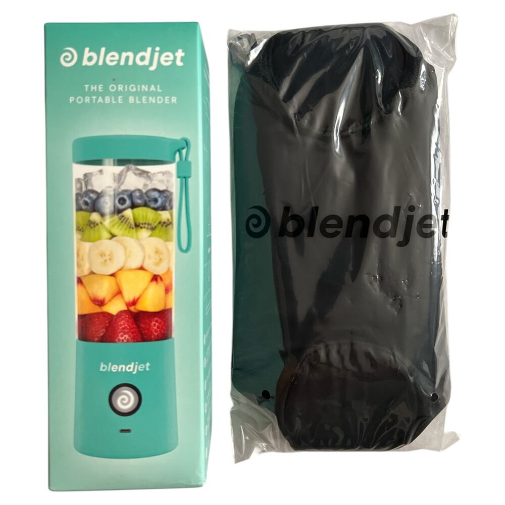 BLENDJET Mint Green Portable Blender + FREE Carrying Sleeves
